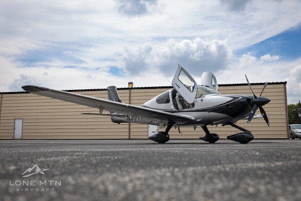 2022 Cirrus SR22T-G6 — photo 3
