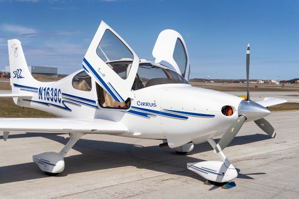 2003 Cirrus SR22 — photo 4