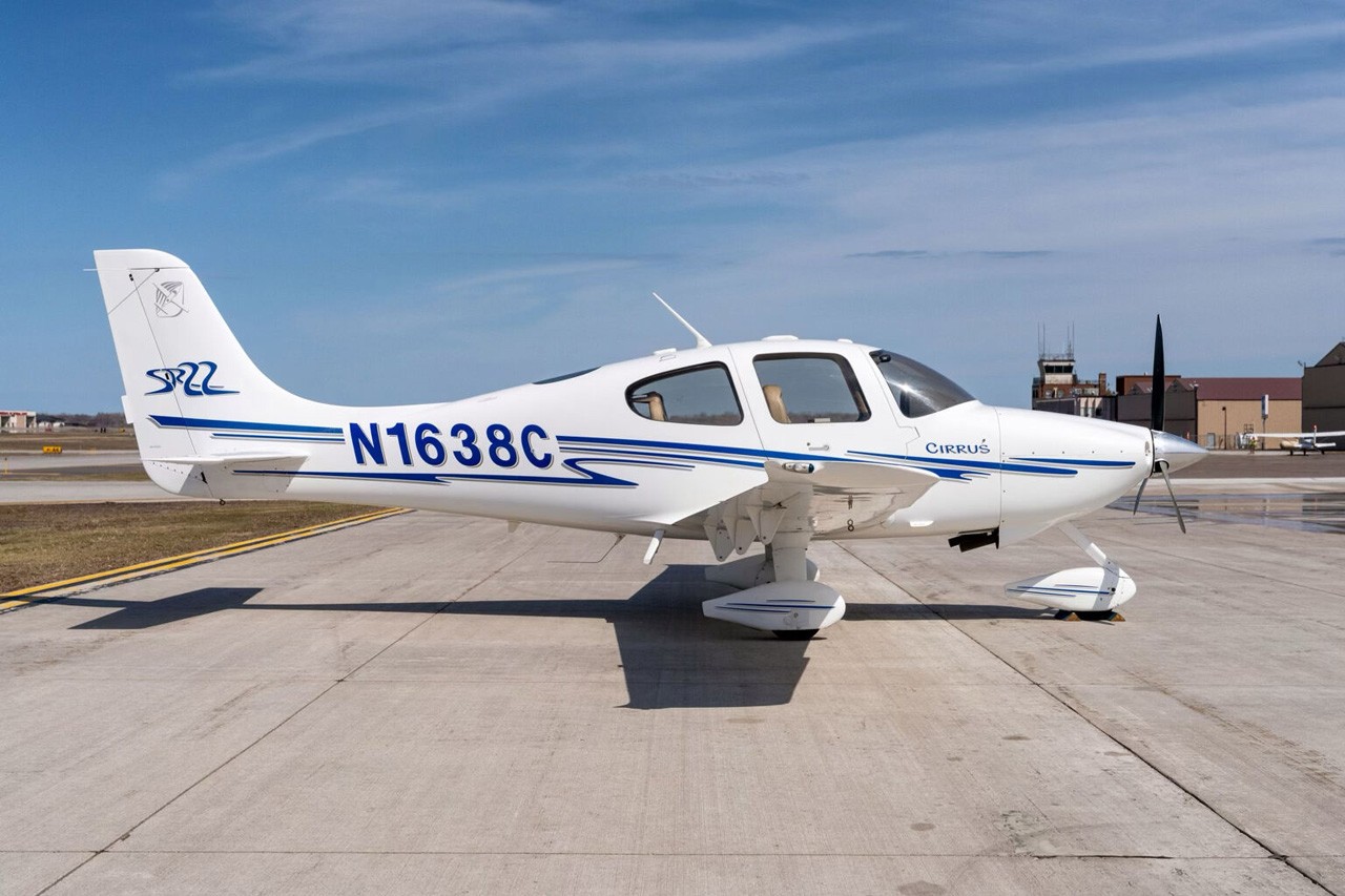 2003 Cirrus SR22 — photo 5