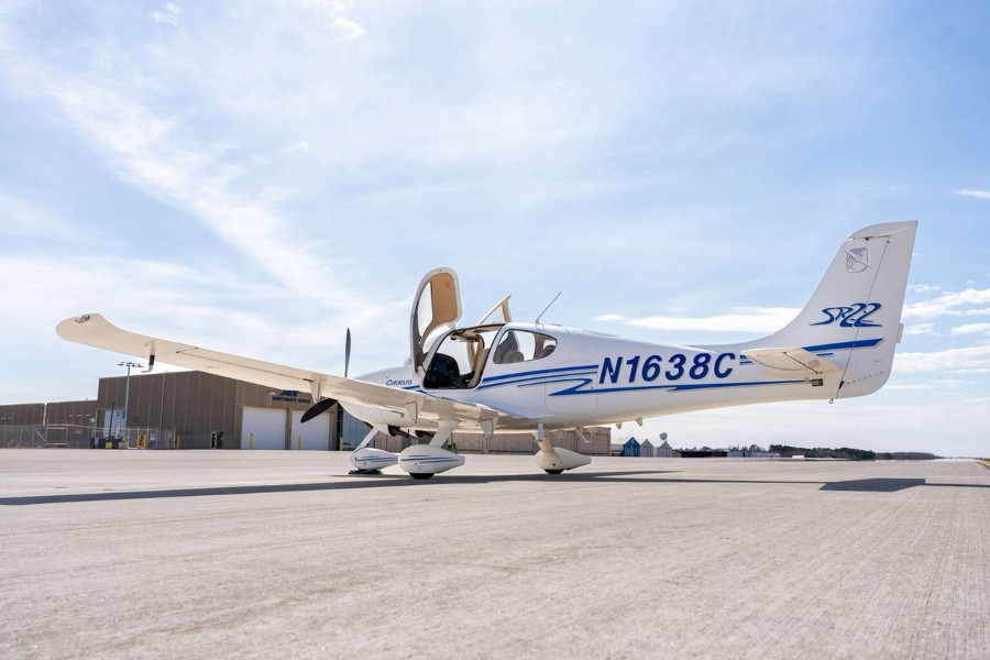 2003 Cirrus SR22 G1 (N1638C), photo 6