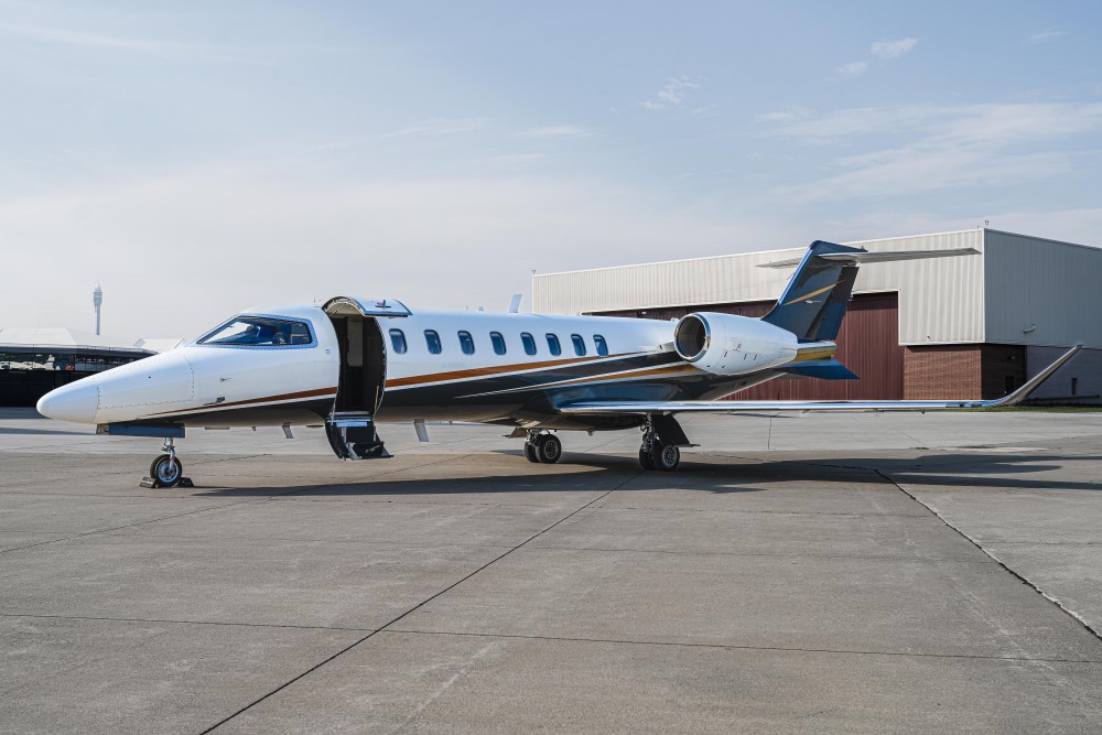 2014 Learjet 75 — photo 2
