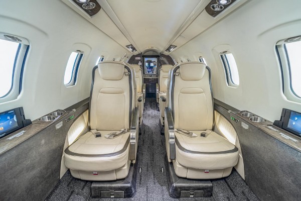 2014 Learjet 75 — photo 3