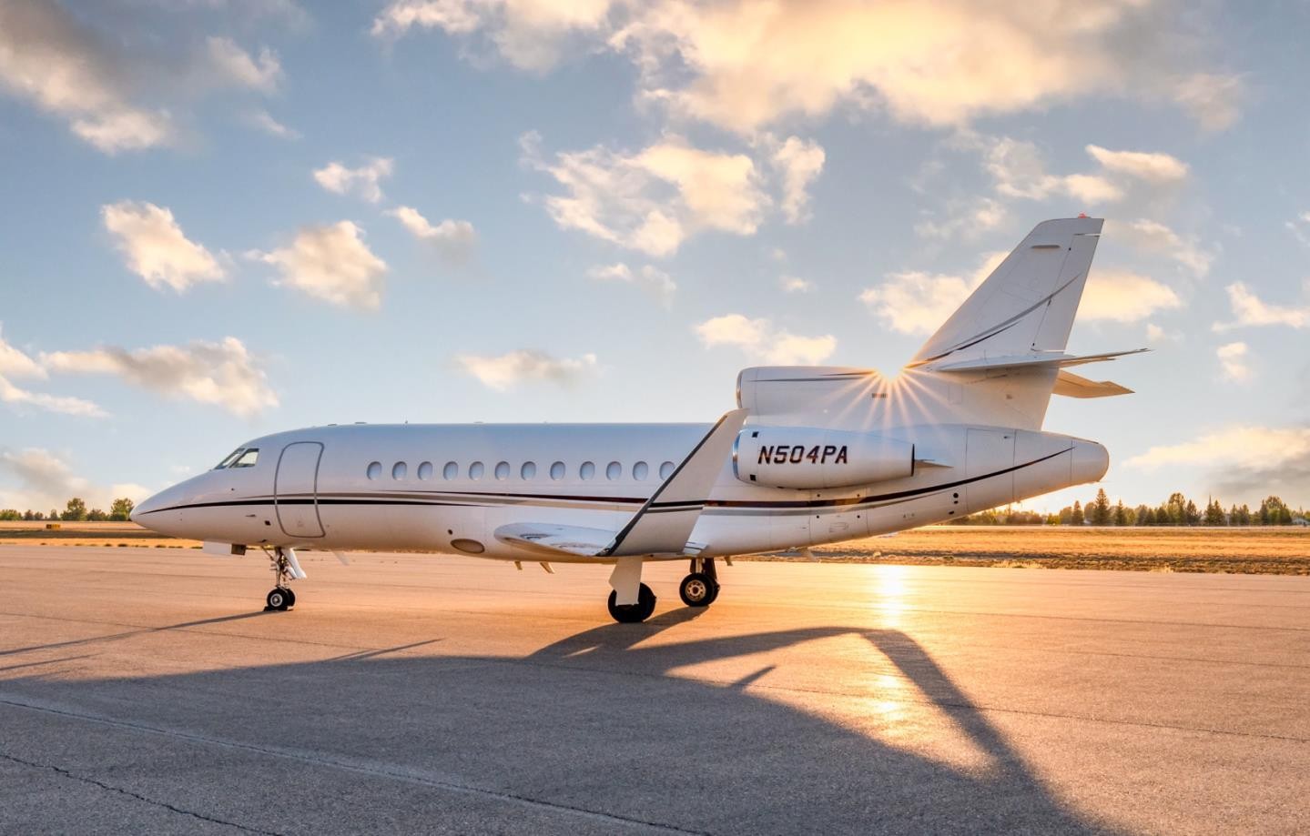 1988 Falcon 900B