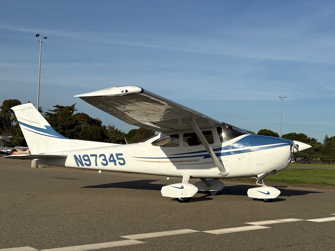 1979 Cessna 182Q — photo 3