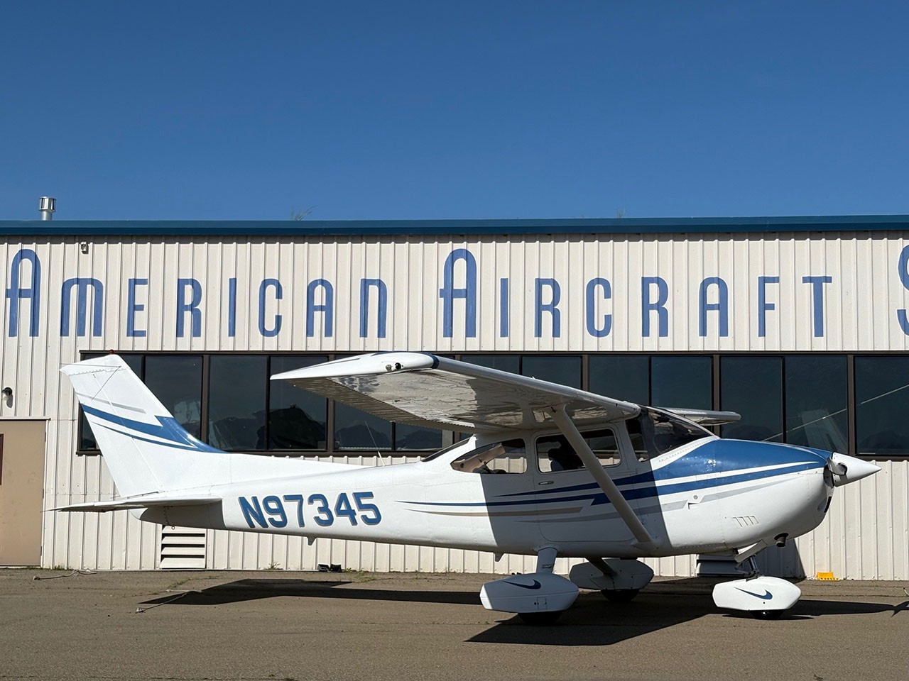1979 Cessna 182Q — photo 4