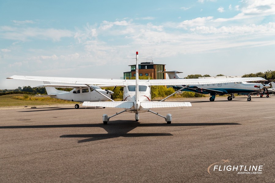 1999 Cessna 182S, photo 6