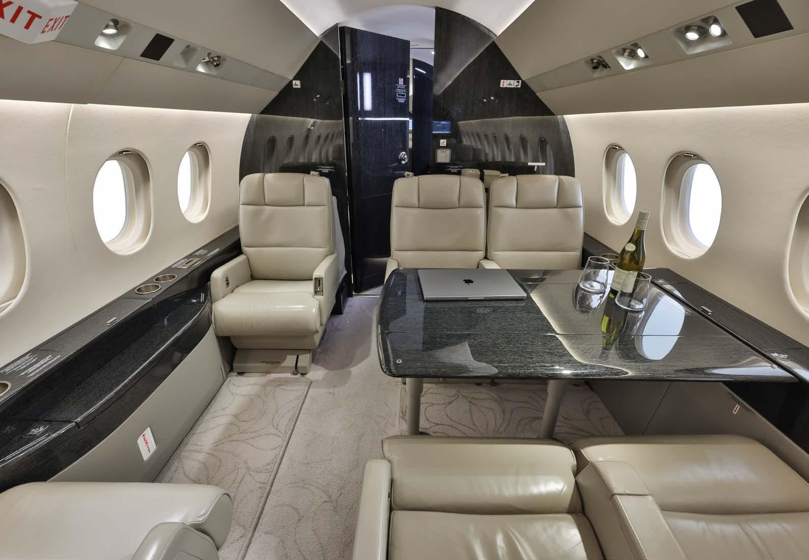 2010 Falcon 2000 LX 3