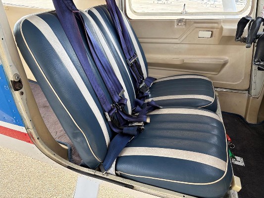 1966 Cessna 150F — photo 3