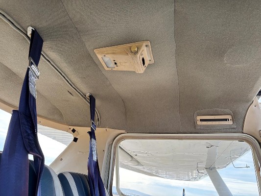 1966 Cessna 150F — photo 4