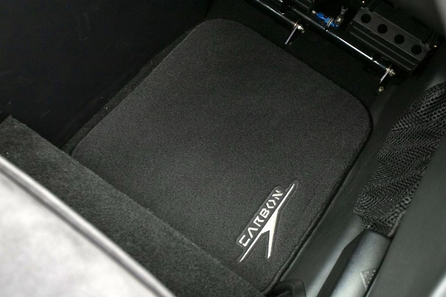 2021 Cirrus SR22-G6 (N1221Z), photo 9