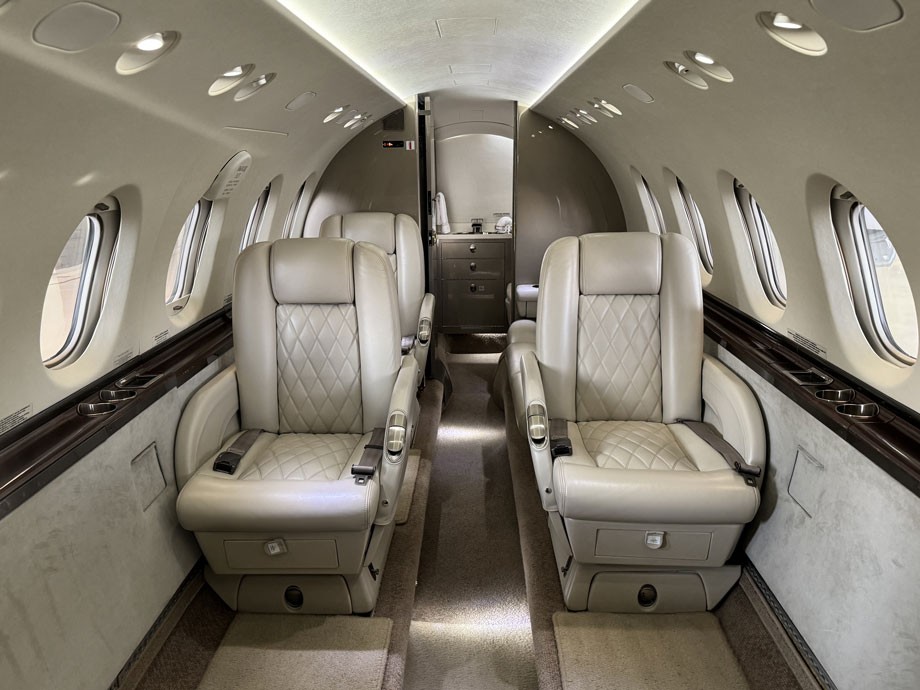 2008 Hawker 750 — photo 3