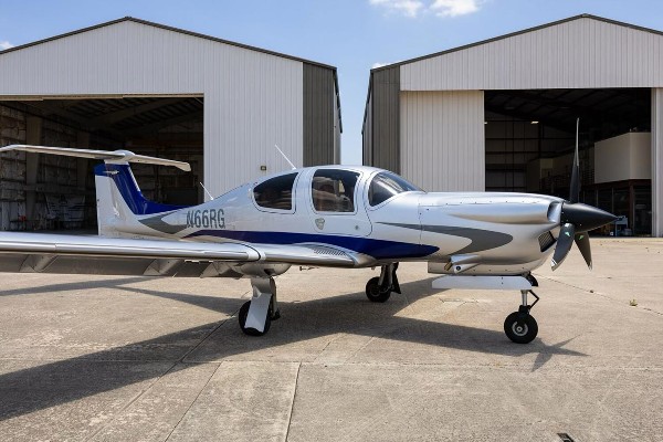2024 Diamond DA50 RG — photo 2