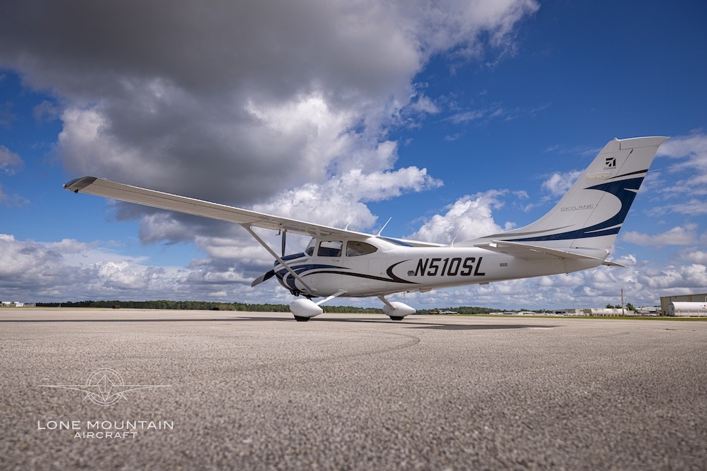 2009 Cessna 182T — photo 3