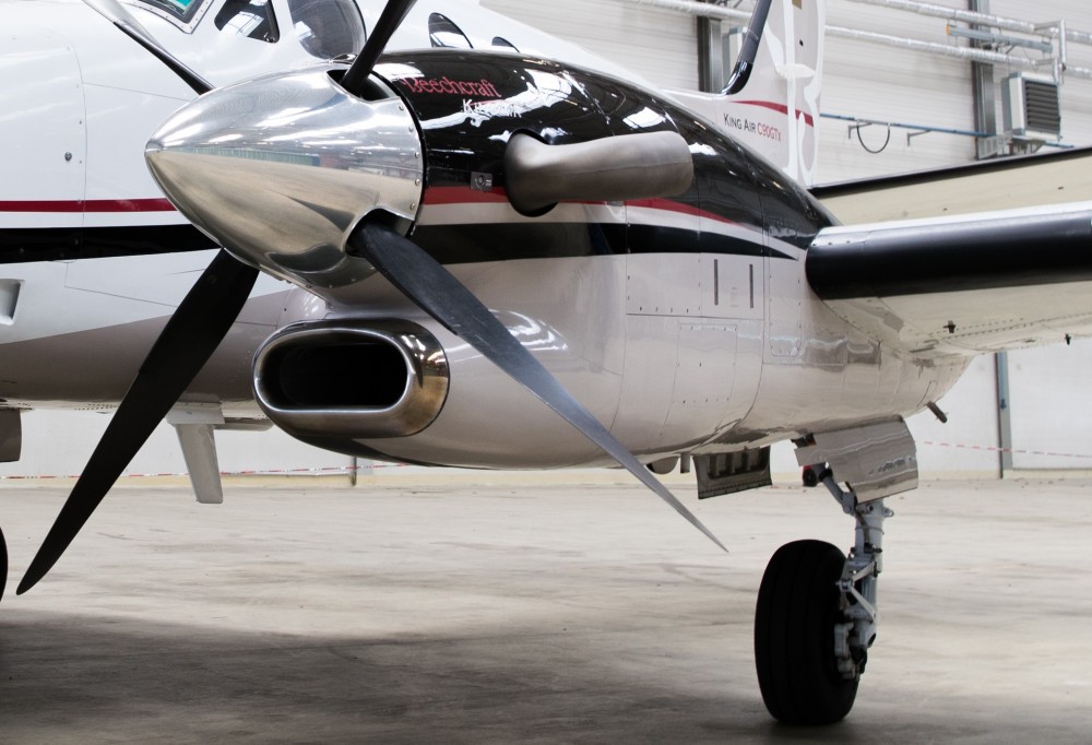 2010 Beech King Air C90GT — photo 3