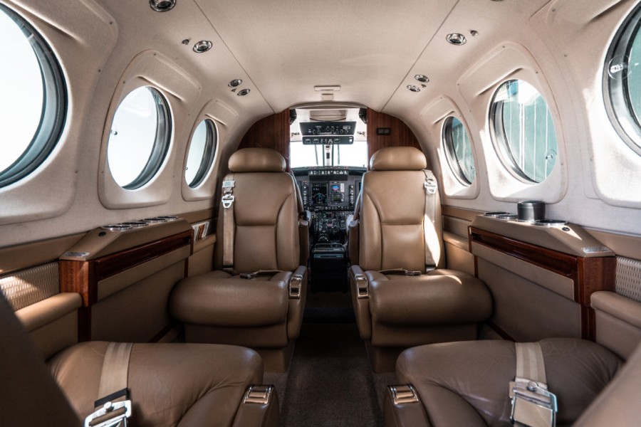 2010 Beech King Air C90GT x, photo 7
