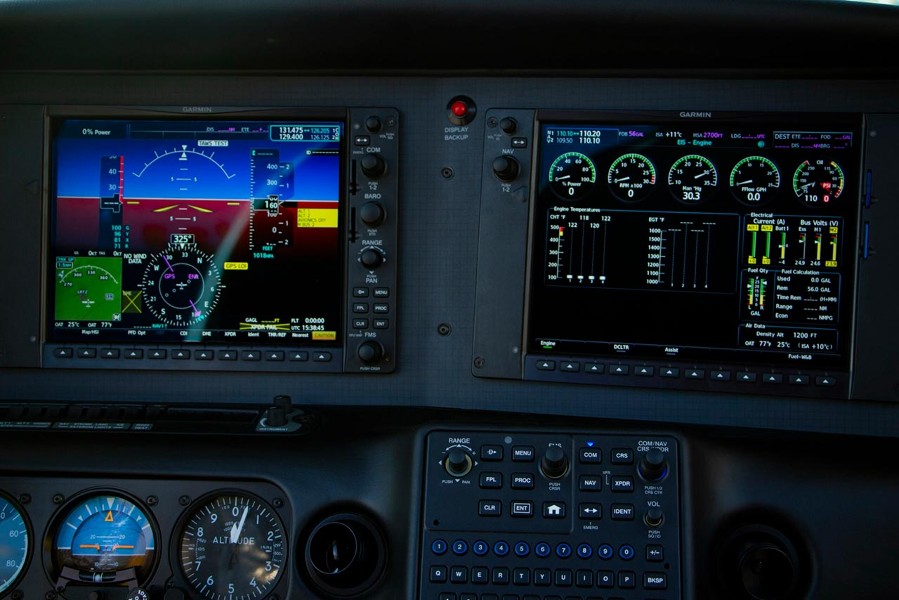 2020 Cirrus SR20 G6 (YR-ADU), photo 18