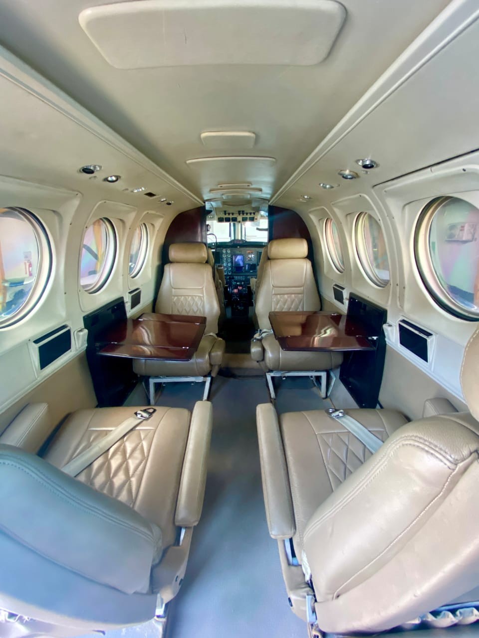 1981 Beech King Air F90 — photo 5