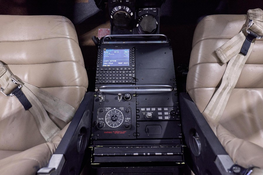 2011 Beech King Air C90GT x, photo 20