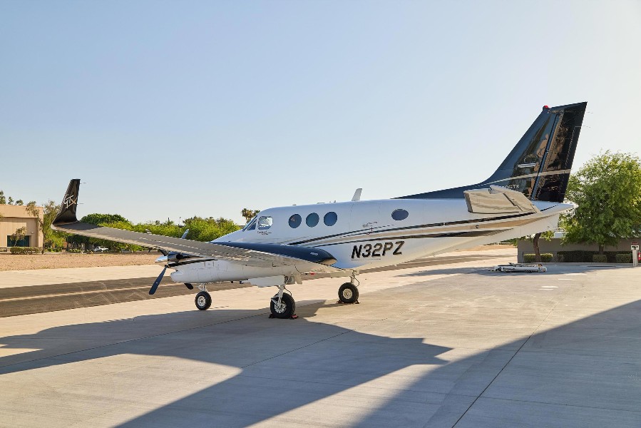 2011 Beech King Air C90GT x, photo 7