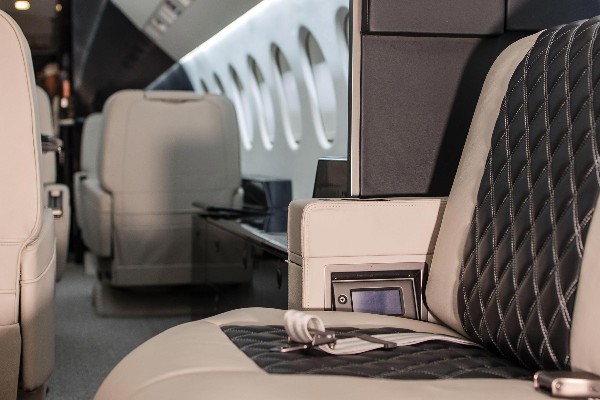 2003 Falcon Falcon 900C — photo 4