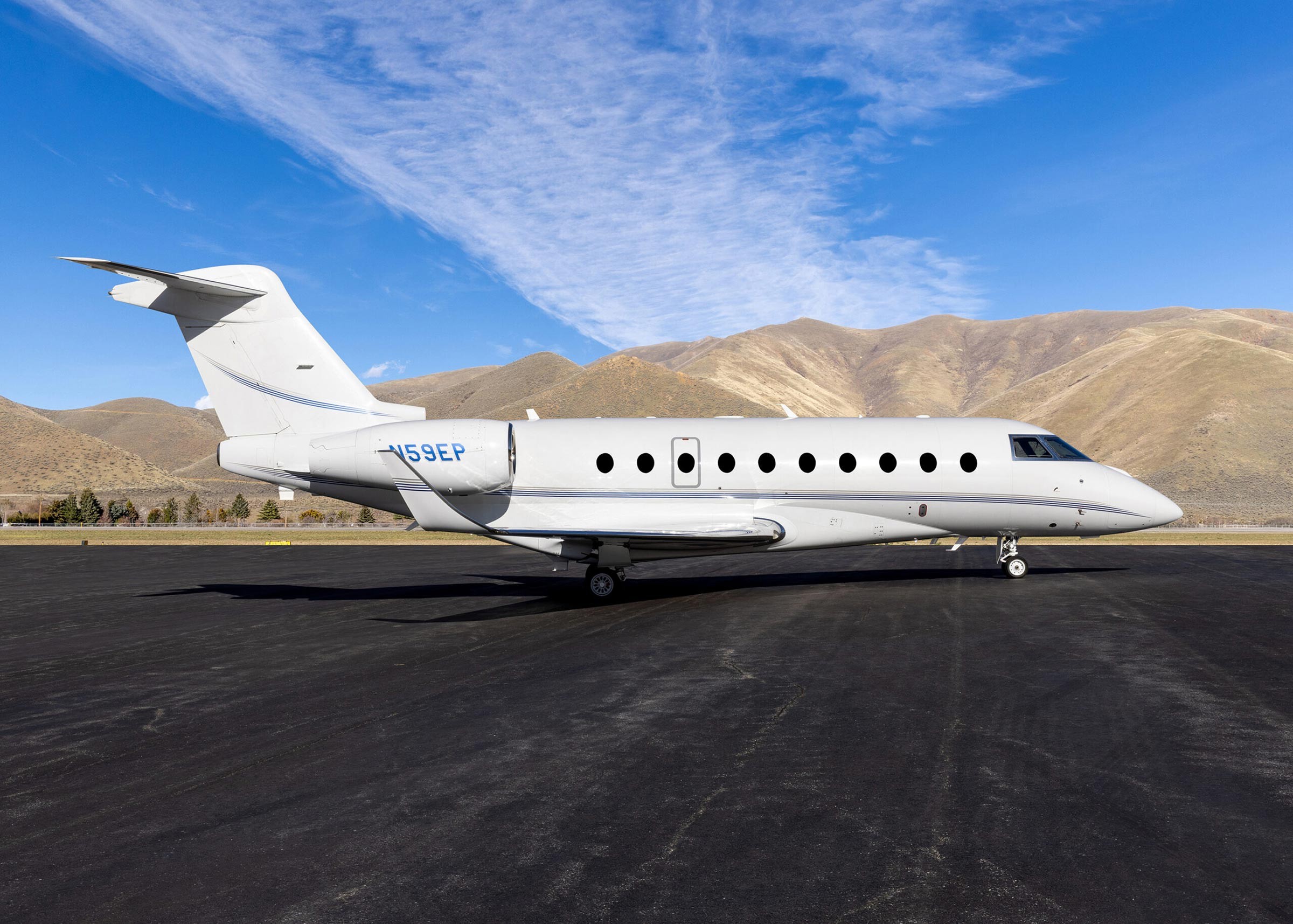 2014 Gulfstream G280 — photo 2