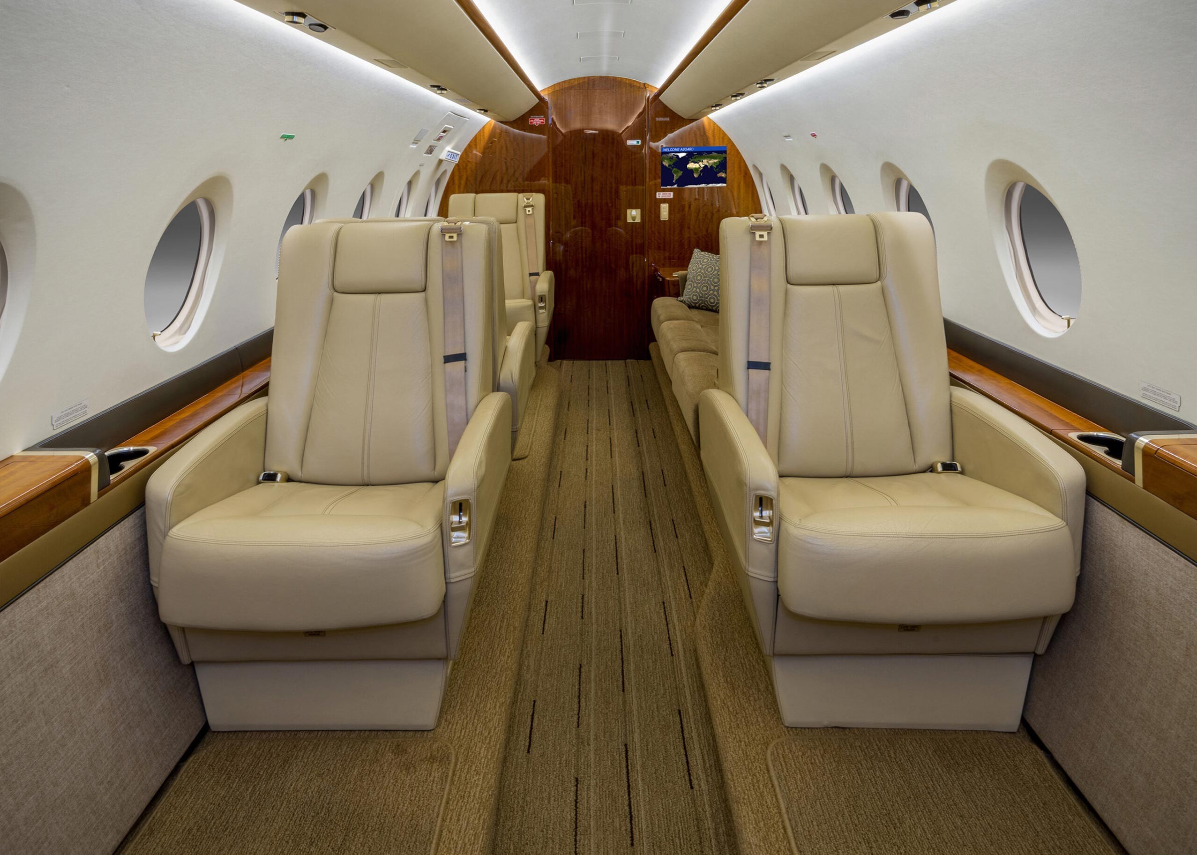 2014 Gulfstream G280 — photo 3