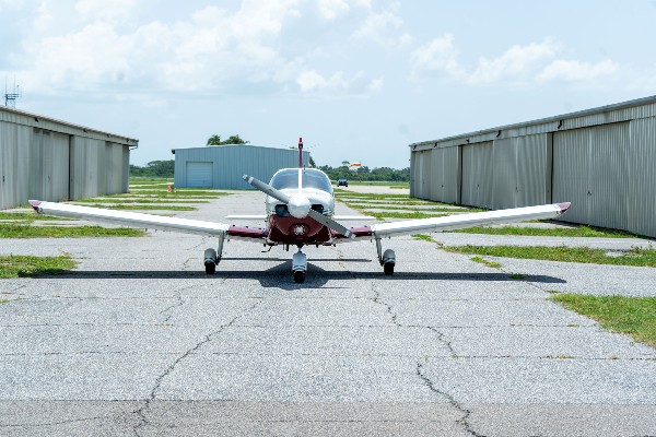 1968 Piper Cherokee 140 — photo 3
