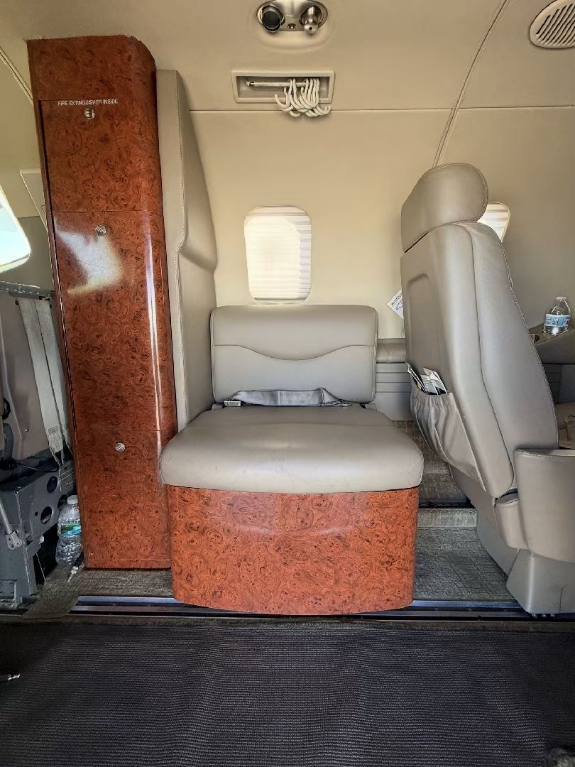 1996 Learjet 31 — photo 4