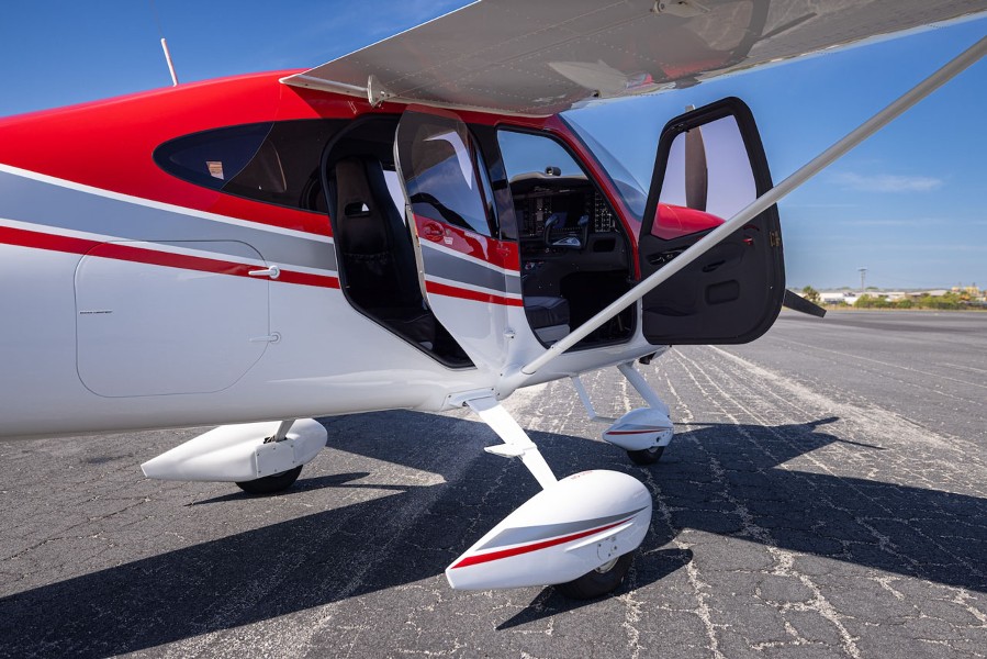 2022 Tecnam P2010 TDI, photo 11