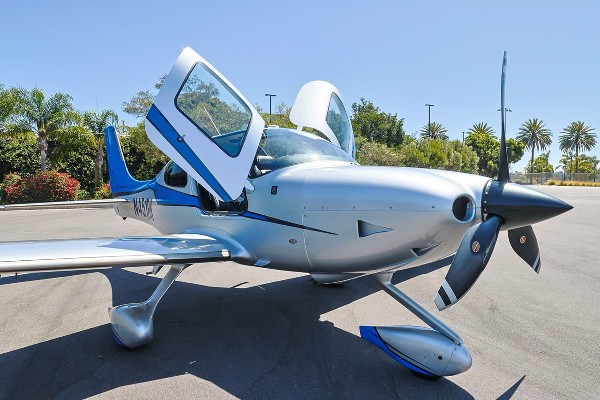 2015 Cirrus SR22T-G5 — photo 4