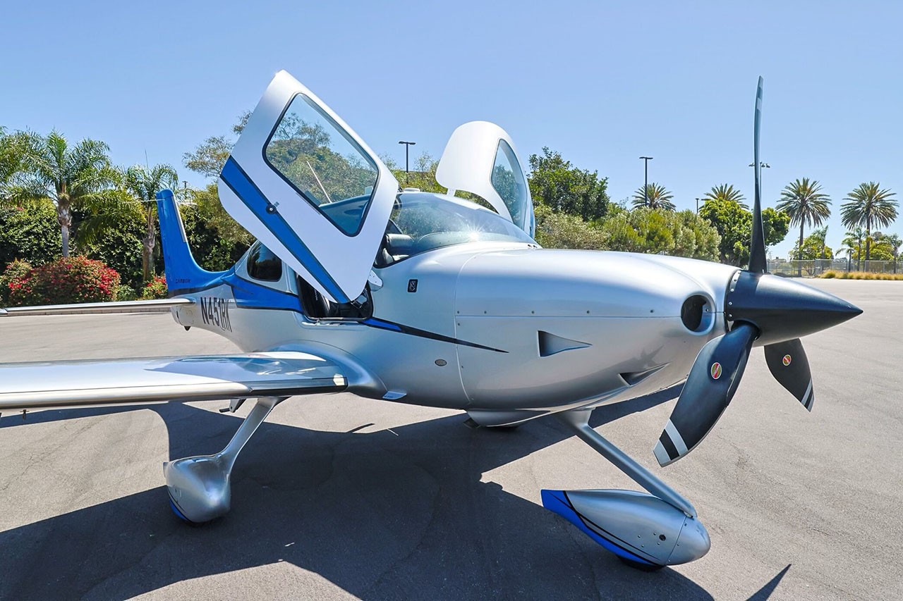 2015 Cirrus SR22T-G5 — photo 4