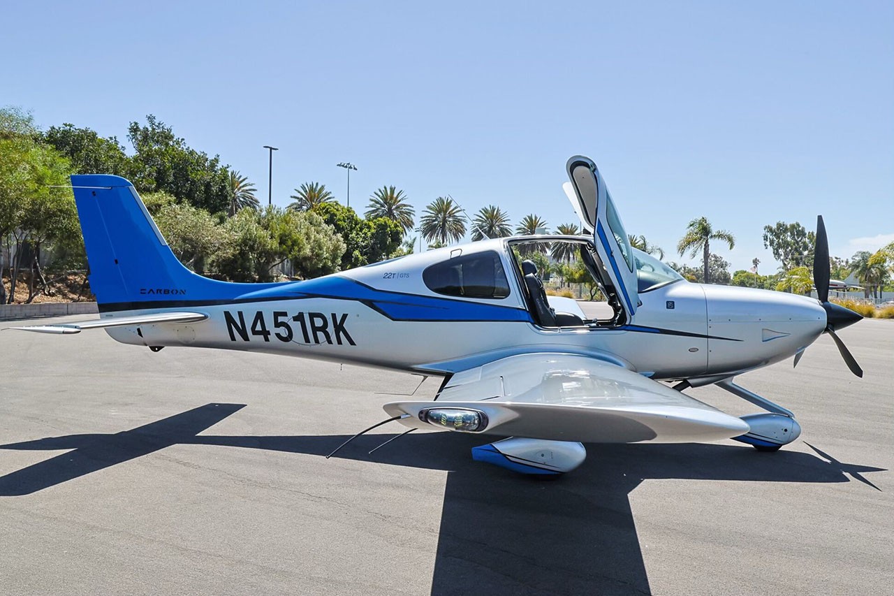 2015 Cirrus SR22T-G5 — photo 5