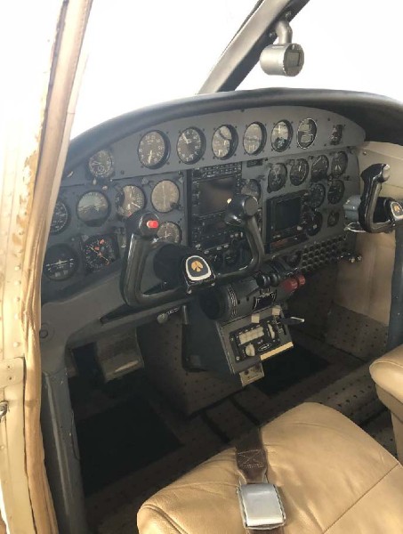 1969 Twin Commander 500S, photo 10