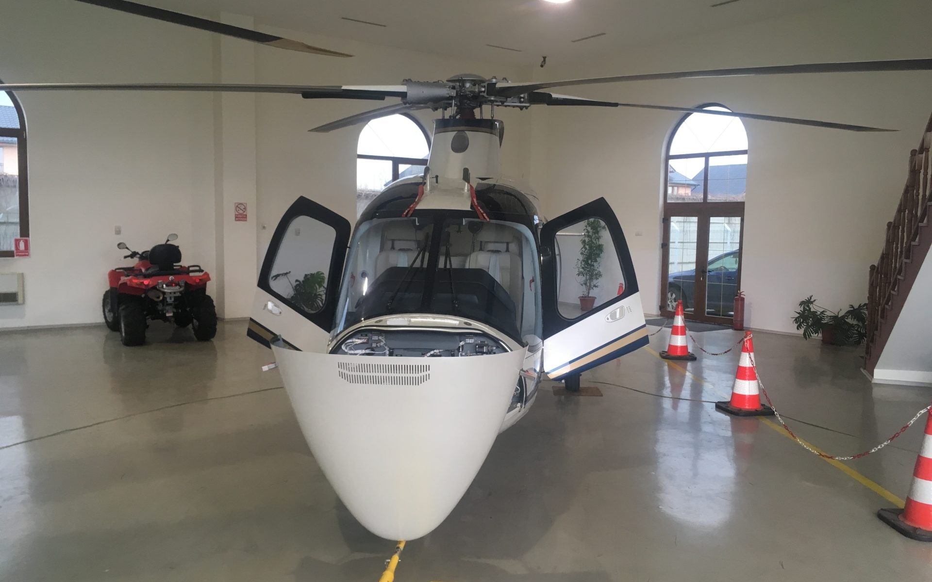 2006 Agusta A109E — photo 3