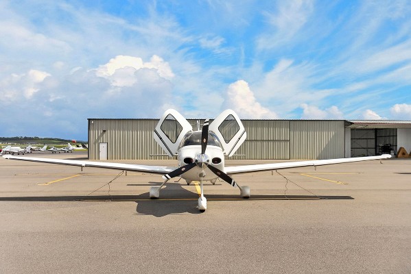 2014 Cirrus SR22-G5 — photo 3
