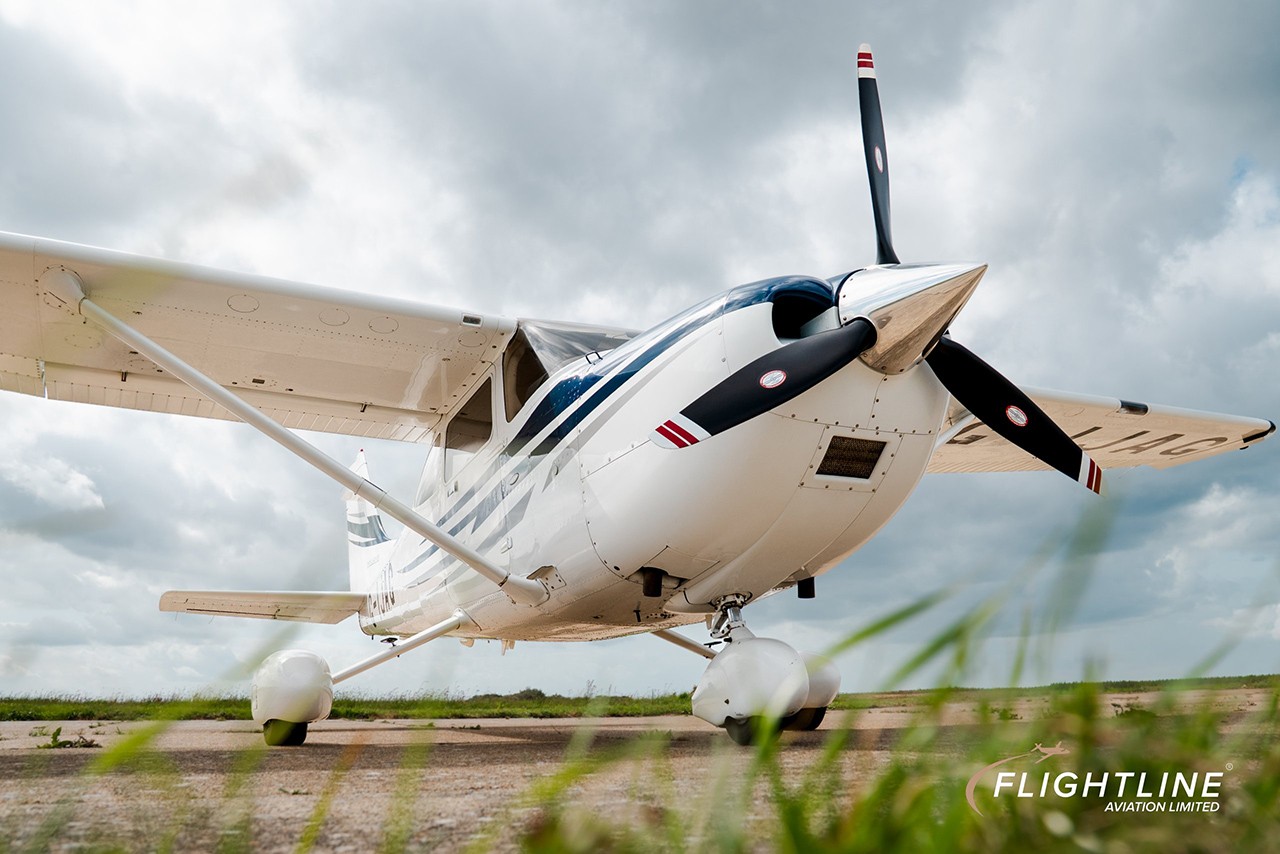 2005 Cessna 182T 3