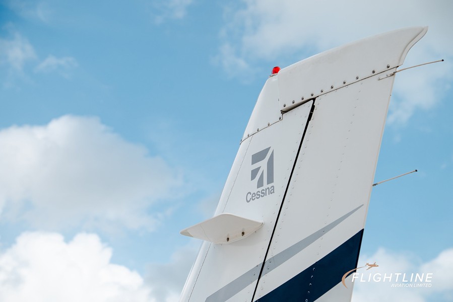 2005 Cessna 182T (G-IJAG), photo 13