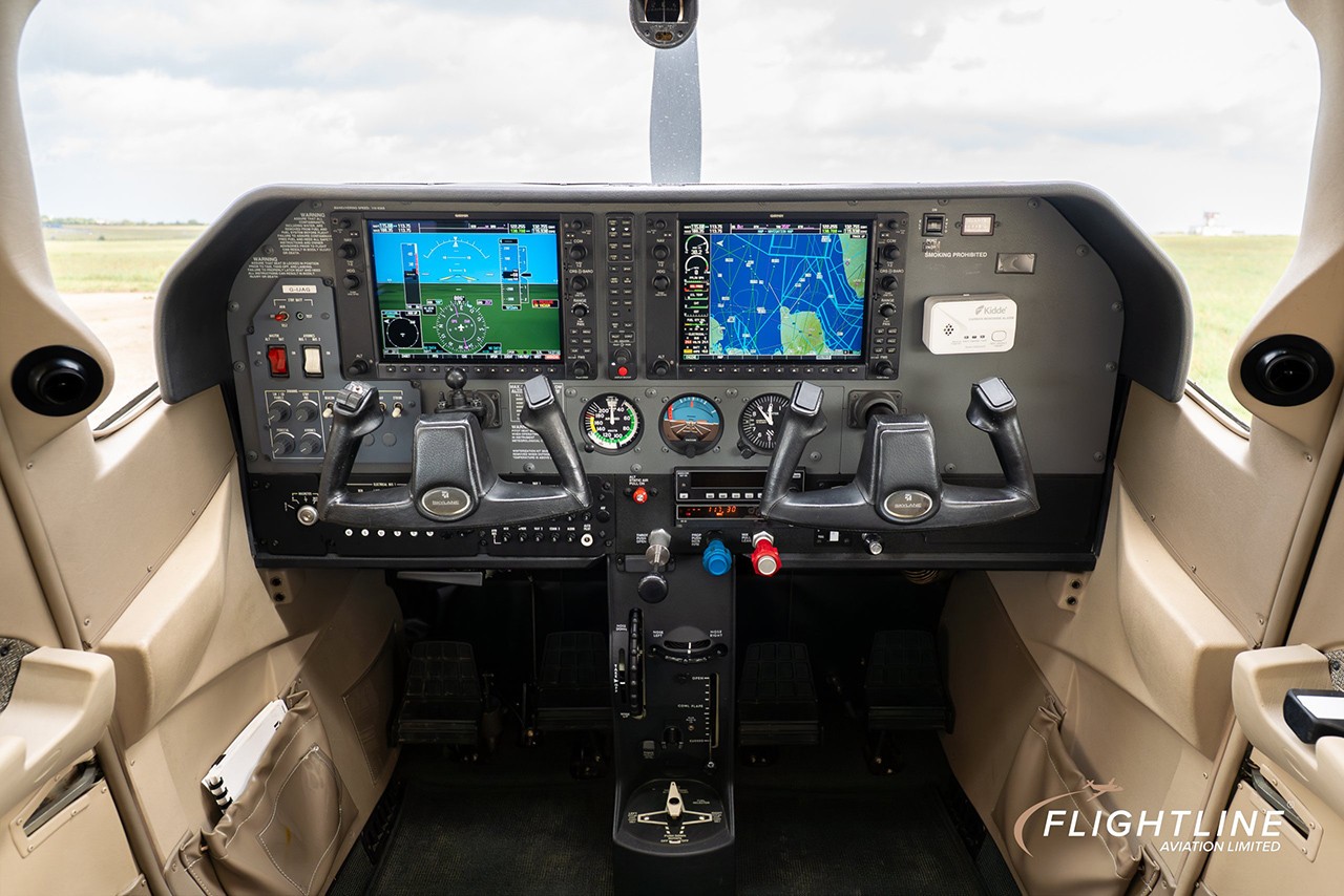 2005 Cessna 182T 5