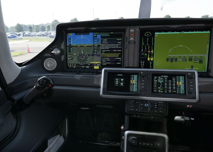 2025 Cirrus SR22-G7 GTS (N35PE), photo 11