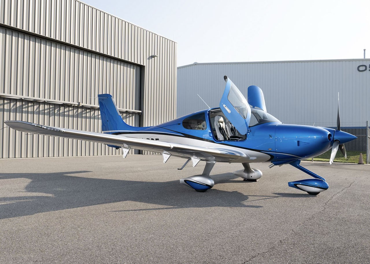 2025 Cirrus SR22-G7 — photo 4