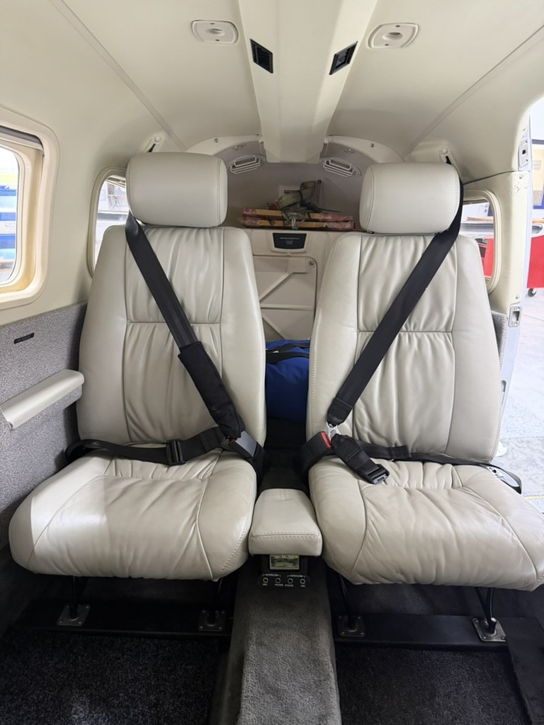 2007 Piper Seneca V 4