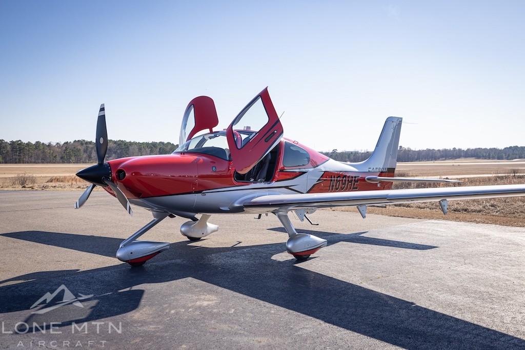 2019 Cirrus SR22T-G6 — photo 1