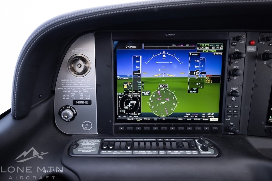 2019 Cirrus SR22T-G6 GTS (N69HE), photo 10