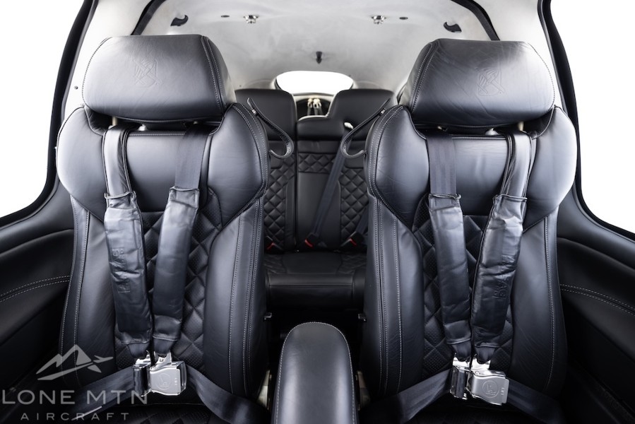 2019 Cirrus SR22T-G6 GTS (N69HE), photo 5