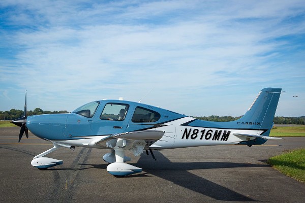 2022 Cirrus SR22-G6 — photo 1