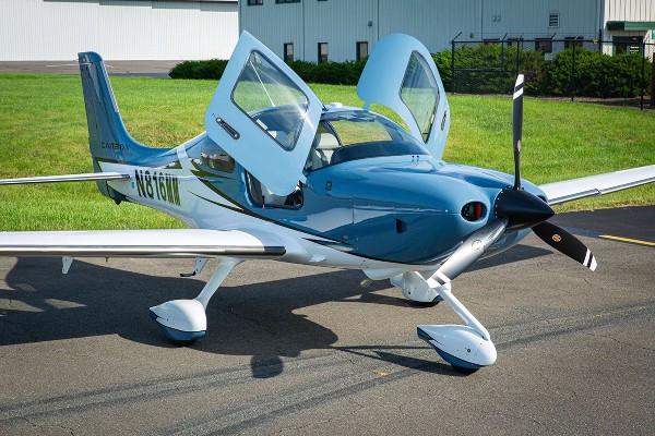 2022 Cirrus SR22-G6 — photo 4