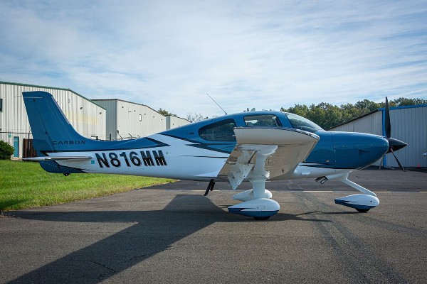 2022 Cirrus SR22-G6 — photo 5