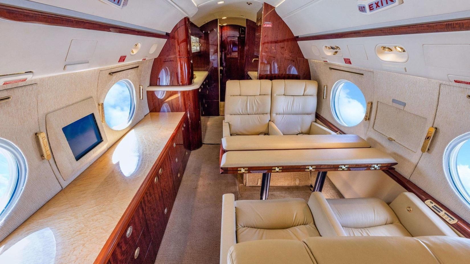 2002 Gulfstream G-IVSP — photo 5