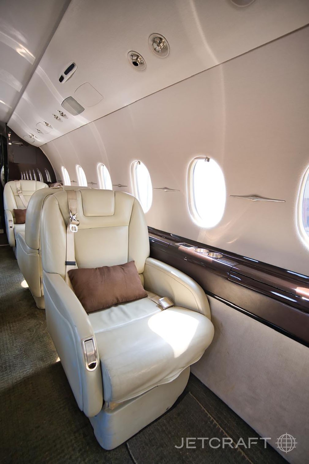 2013 Hawker 4000 — photo 5