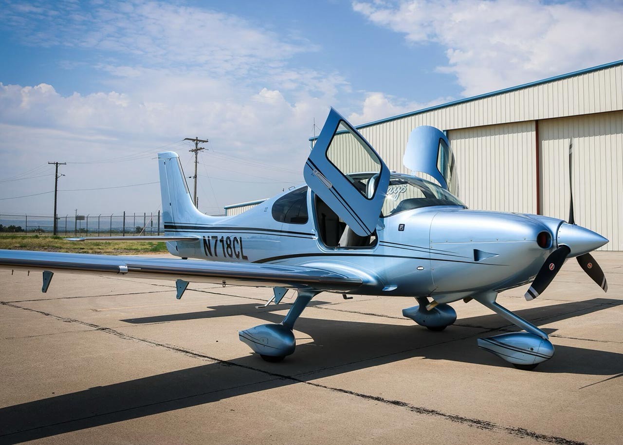 2015 Cirrus SR22-G6 — photo 3